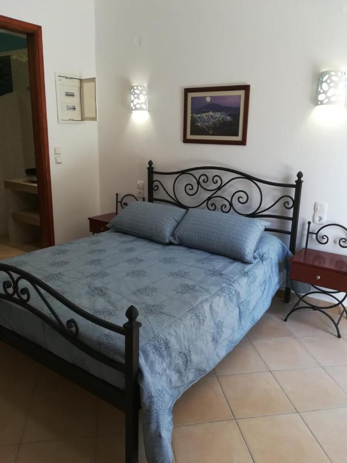 Leonidas Apartments Kamári 외부 사진