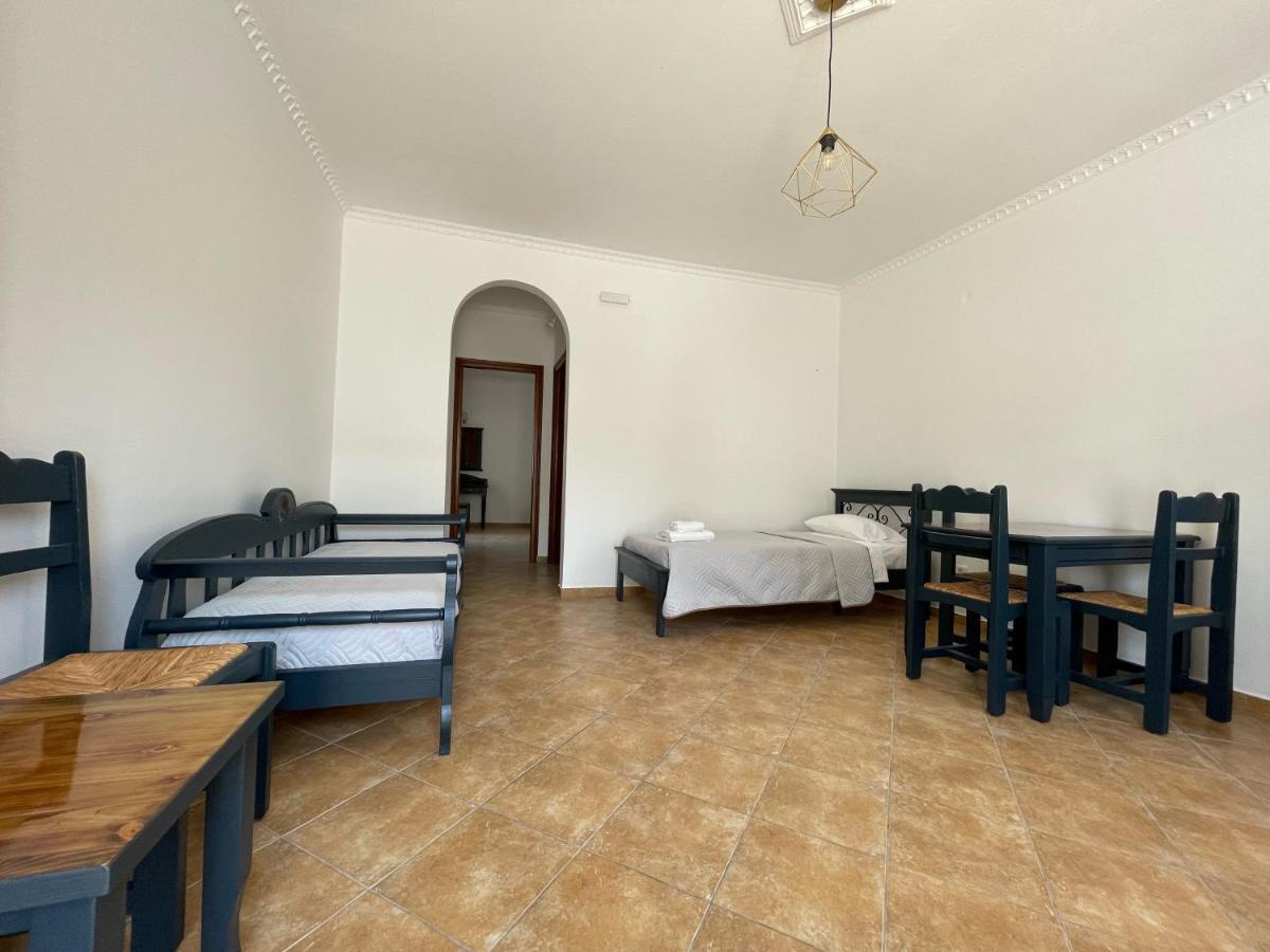 Leonidas Apartments Kamári 외부 사진