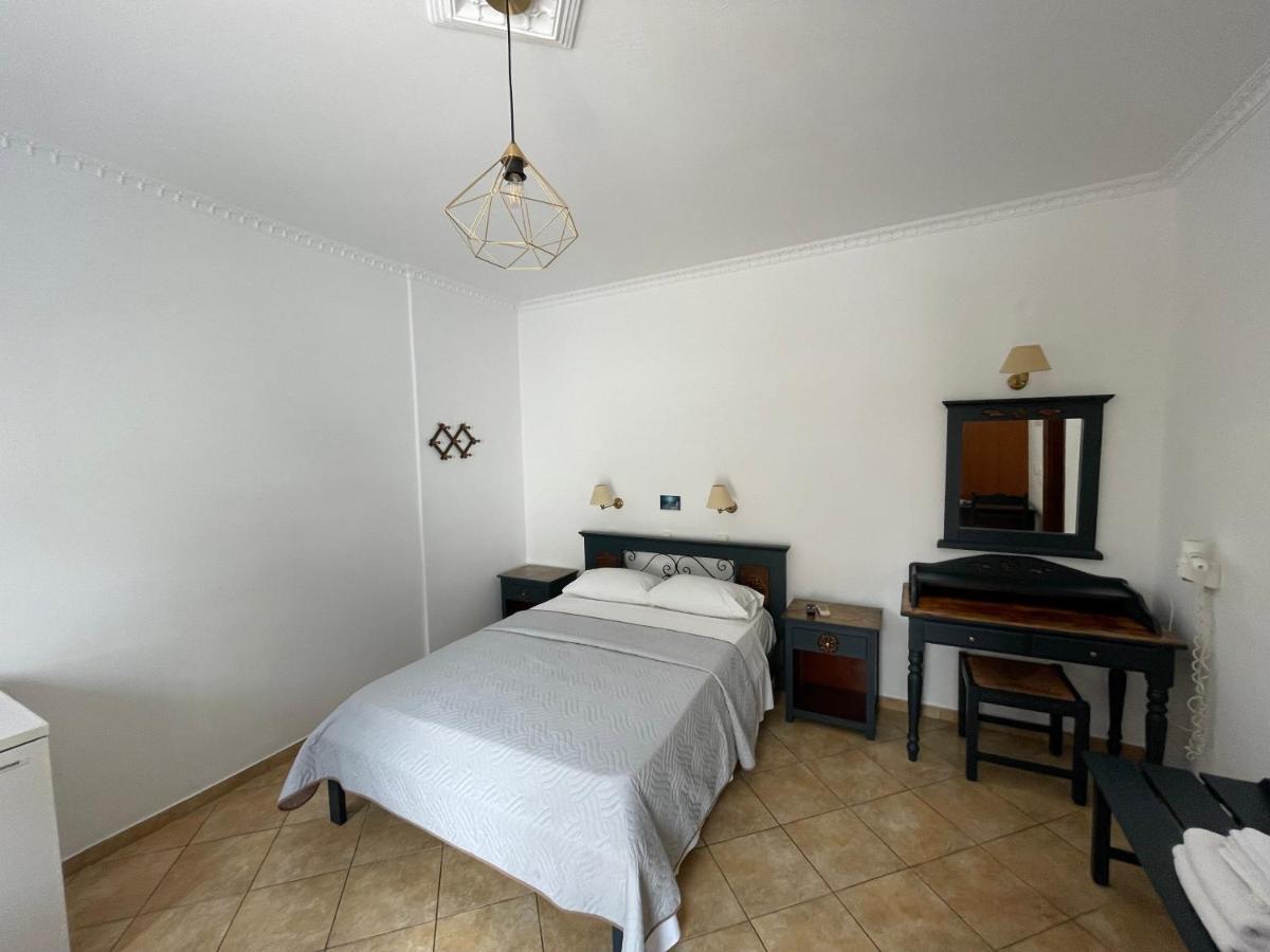 Leonidas Apartments Kamári 외부 사진