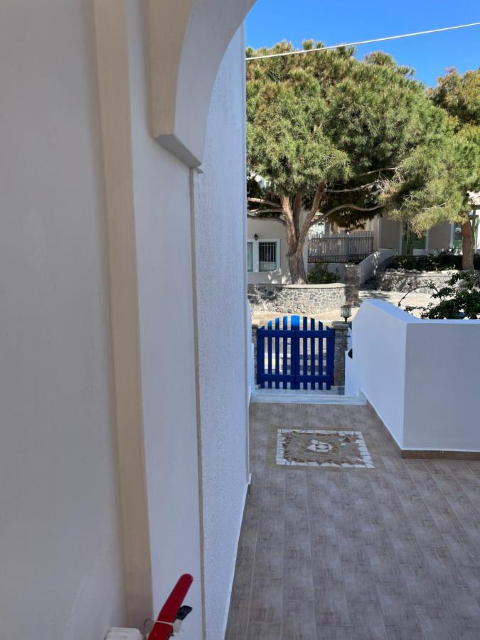 Leonidas Apartments Kamári 외부 사진