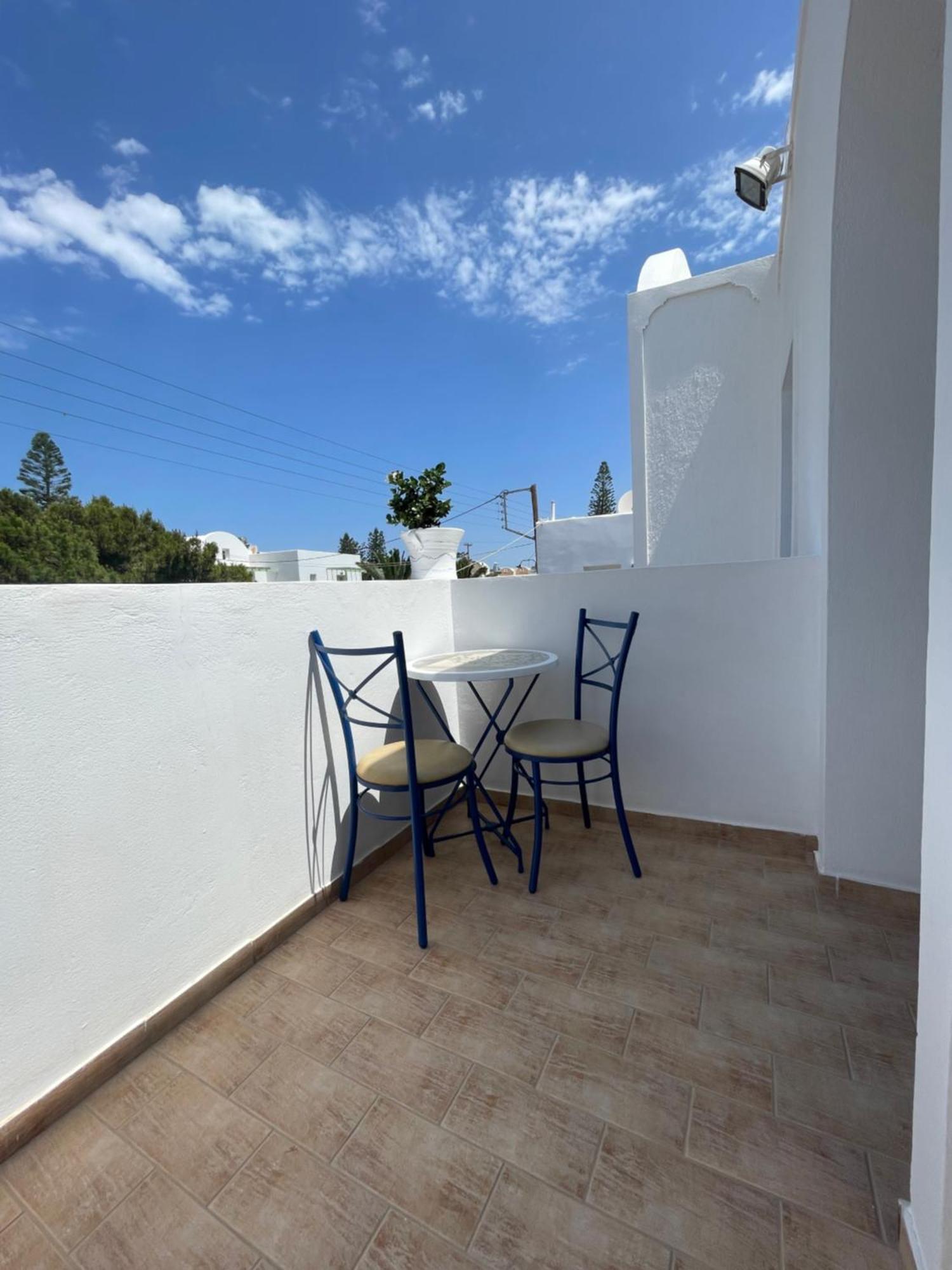 Leonidas Apartments Kamári 외부 사진